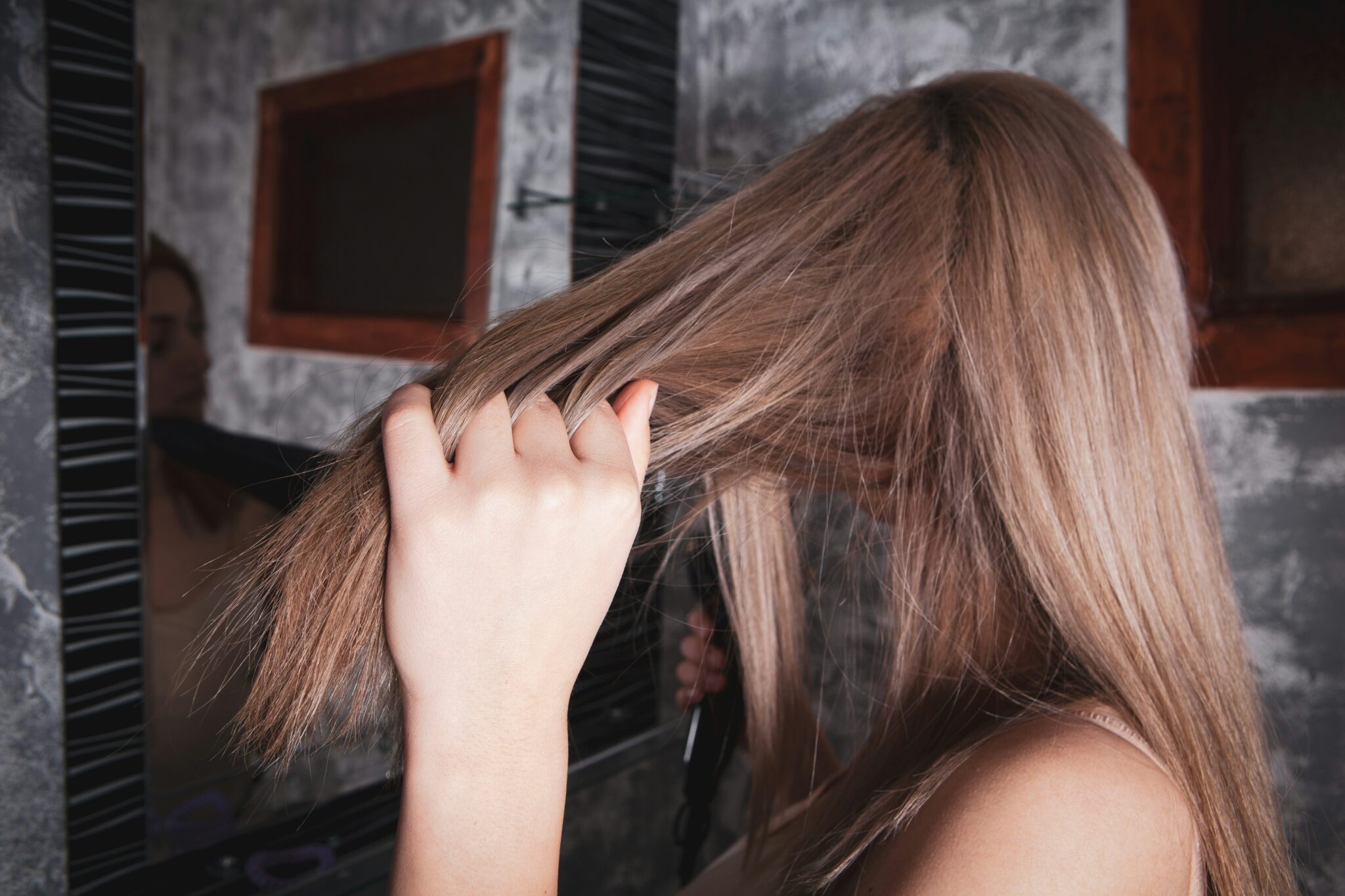 cómo aclarar el cabello con limón de forma natural