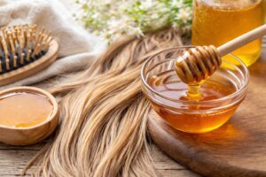 aclarar el cabello con miel de forma natural sin dañarlo